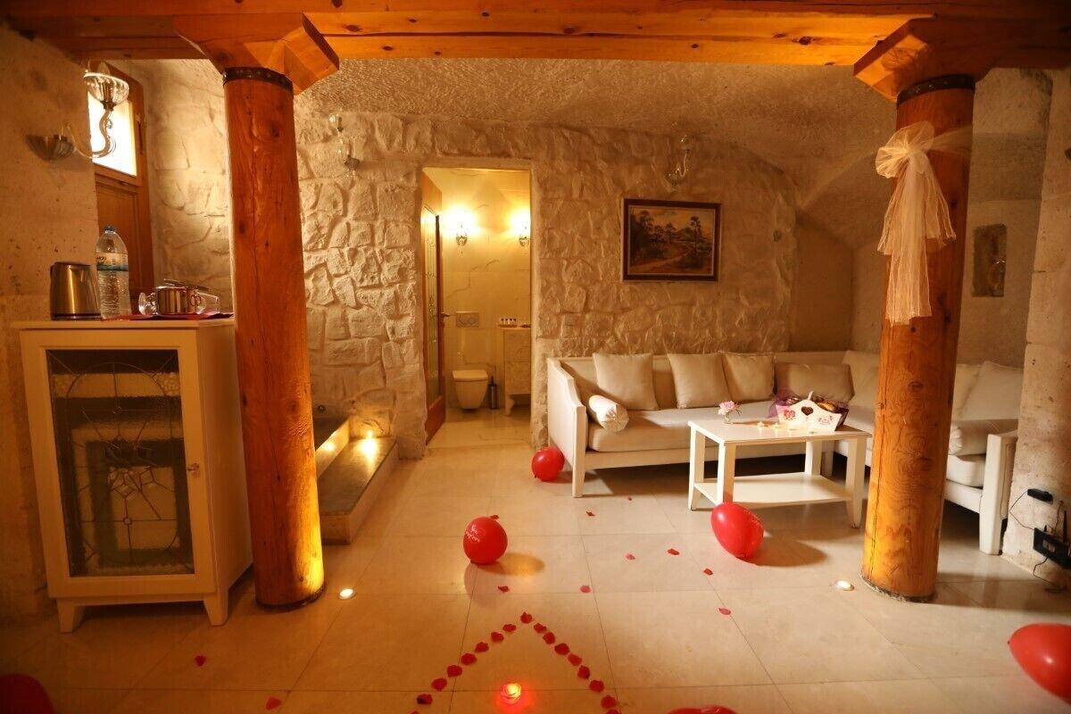 Anatelein Cave Hotel Üçhisar Exterior foto